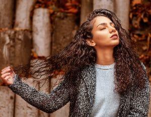 Chegou o outono e a queda de cabelo