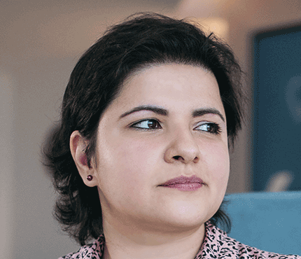 Diana Tavaves - Alopecia