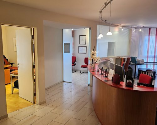 Clínica MediCapilar Nyon Clínica MediCapilar Nyon